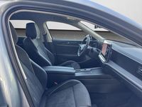 Gebraucht VW Passat Business 150 PS (110 kW) 2025 Oyster silver metallic (metallic) Kombi