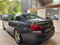 Gebraucht BMW 550 M Sport 449 PS (330 kW) 2016 Grau Limousine