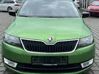 Gebraucht Skoda Rapid Ambition 125 PS (91 kW) 2017 Grün Kleinwagen