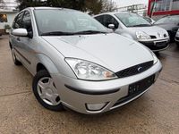 Gebraucht Ford Focus Trend 101 PS (74 kW) 2002 Grau Limousine