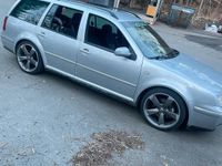 Second-hand VW Bora 131 CP (96 kW) 2003 Argintiu Break