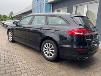 Gebraucht Ford Mondeo 179 PS (131 kW) 2018 Iridiumschwarz metallic Kombi