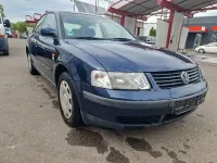 Second-hand VW Passat 101 CP (74 kW) 1998 Albastru Berlinǎ