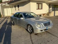 Gebraucht Mercedes E270 2002 Silber Limousine