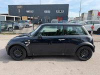 Second-hand Mini Cooper 90 CP (66 kW) 2007 Negru Hatchback