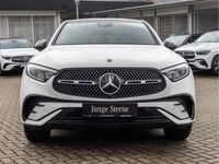 Gebraucht Mercedes GLC300 269 PS (197 kW) 2025 Weiss polarweiss Coupé