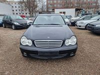 Gebraucht Mercedes C180 143 PS (105 kW) 2006 Schwarz Limousine