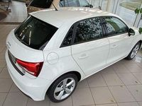 Gebraucht Audi A1 Sportback Design 95 PS (69 kW) 2017 Weiß Kleinwagen