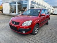 Gebraucht Kia Rio Vision 97 PS (71 kW) 2009 Rot Limousine