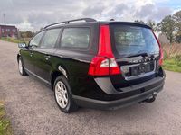 Gebraucht Volvo V70 136 PS (100 kW) 2010 Schwarz Kombi