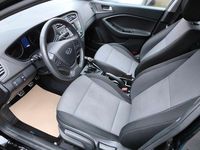 Gebraucht Hyundai i20 Active 101 PS (74 kW) 2020 Schwarz Limousine