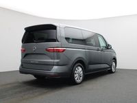 Gebraucht VW Multivan Life 150 PS (110 kW) 2025 Grau Van
