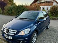 Gebraucht Mercedes B180 Sport Edition 116 PS (85 kW) 2010 Van / Kleinbus