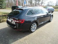 Gebraucht Skoda Superb Style 190 PS (139 kW) 2017 Schwarz Kombi