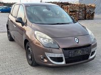 Gebraucht Renault Scénic III Luxe 131 PS (96 kW) 2011 Braun Van / Kleinbus