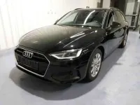 Gebraucht Audi A4 Basis 150 PS (110 kW) 2022 Mythosschwarz metallic Kombi