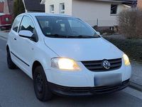 Gebraucht VW Fox Basis 55 PS (40 kW) 2005 Weiß Kleinwagen