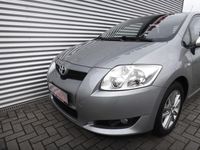 Gebraucht Toyota Auris 101 PS (74 kW) 2010 Silber (metallic) Limousine