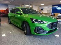 Usata Ford Focus ST 280 CV (205 kW) 2023 Verde Station wagon