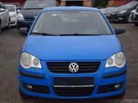 Gebraucht VW Polo 60 PS (44 kW) 2007 Blau Kleinwagen