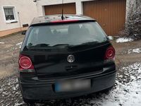Gebraucht VW Polo 55 PS (40 kW) 2005 Schwarz Kleinwagen