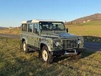 Gebraucht Land Rover Defender 122 PS (89 kW) 2010 Grün Kombi
