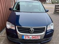 Gebraucht VW Touran 140 PS (102 kW) 2008 Blau Van / Kleinbus