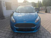 Gebraucht Ford Fiesta SYNC Edition 101 PS (74 kW) 2014 Blau Kleinwagen