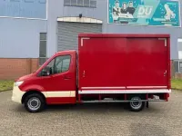 Używany Mercedes Sprinter 143 KM (105 kW) 2020 Czerwony Van
