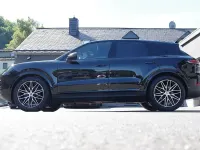 Gebraucht Porsche Cayenne 354 PS (260 kW) 2025 Schwarz SUV