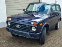 Gebraucht Lada Urban 83 PS (61 kW) 2016 Blau SUV