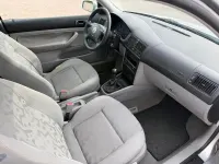 Gebraucht VW Golf IV 101 PS (74 kW) 2000 Silber Limousine