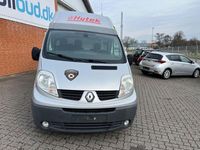Gebraucht Renault Trafic 114 PS (83 kW) 2013 Grau Van / Kleinbus
