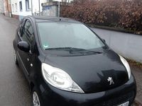 Gebraucht Peugeot 107 Style 68 PS (50 kW) 2013 Schwarz Kleinwagen