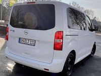 Gebraucht Opel Zafira 177 PS (130 kW) 2019 Weiß Van / Kleinbus