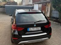 Gebraucht BMW X1 143 PS (105 kW) 2012 Schwarz SUV