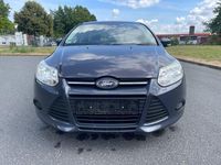 Gebraucht Ford Focus Trend 116 PS (85 kW) 2012 Grau Kombi