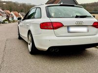 Gebraucht Audi A4 S-Line 140 PS (102 kW) 2010 Weiß Kombi