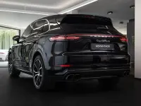 Gebraucht Porsche Cayenne Turbo 549 PS (403 kW) 2018 Schwarz SUV