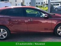 Gebraucht Volvo V40 120 PS (88 kW) 2014 Rot Kombi