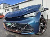 Second-hand Cupra Born 150 kW (204 CP) 2022 Albastru Hatchback