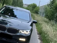 Gebraucht BMW 750 Shadowline 449 PS (330 kW) 2018 Grau Limousine