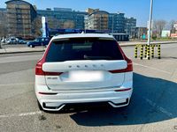 Gebraucht Volvo XC60 197 PS (144 kW) 2022 Weiß SUV