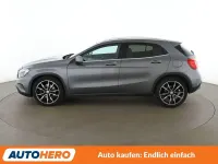 Gebraucht Mercedes GLA250 Urban 211 PS (155 kW) 2016 Grau SUV