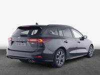 Gebraucht Ford Focus ST-Line X 125 PS (91 kW) 2023 Agate black metallic Kombi