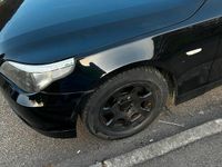 Gebraucht BMW 520 150 PS (110 kW) 2007 Schwarz Limousine