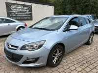 Gebraucht Opel Astra Innovation 165 PS (121 kW) 2014 Blau Kombi