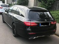 Gebraucht Mercedes E220 Avantgarde 194 PS (142 kW) 2018 Schwarz Kombi