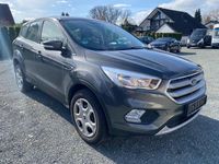 Gebraucht Ford Kuga Trend 120 PS (88 kW) 2018 Grau SUV