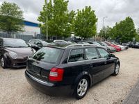 gebraucht Audi A4 Avant 2.5 TDI*Automatik*Xenon*Navi*